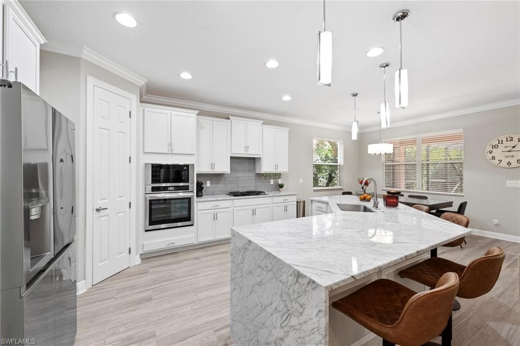 19465 Caladesi DR, ESTERO FL 33967-11