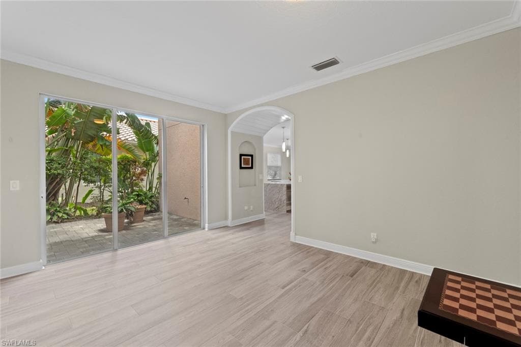 19465 Caladesi DR, ESTERO FL 33967-9