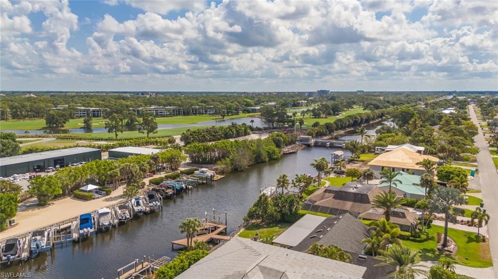 2232 Longboat DR, NAPLES FL 34104-41