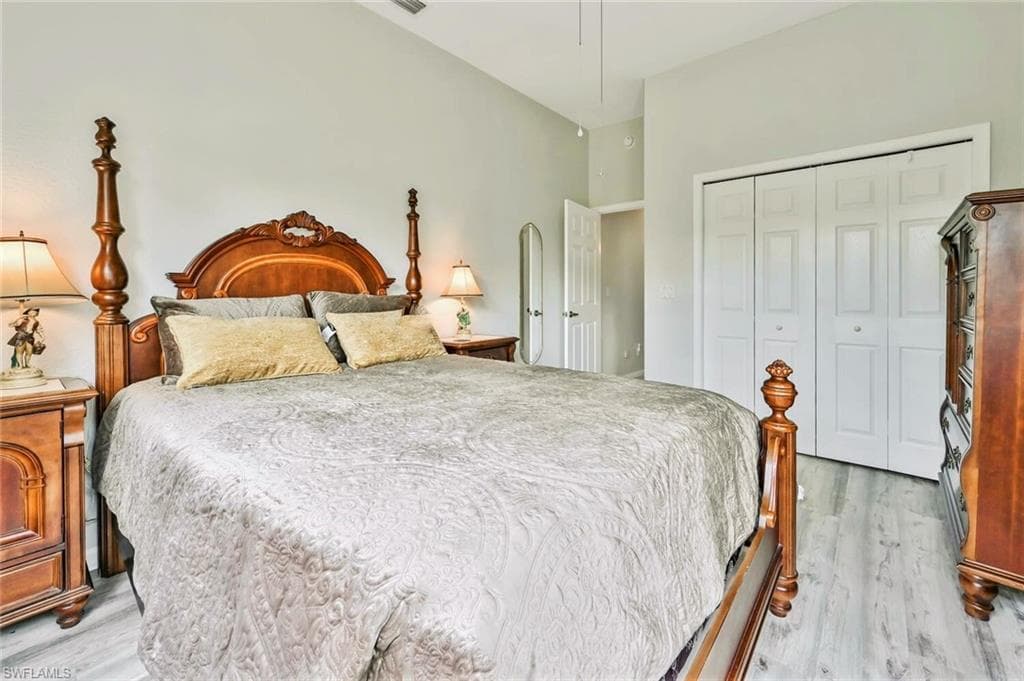 6545 Chestnut CIR, NAPLES FL 34109-23