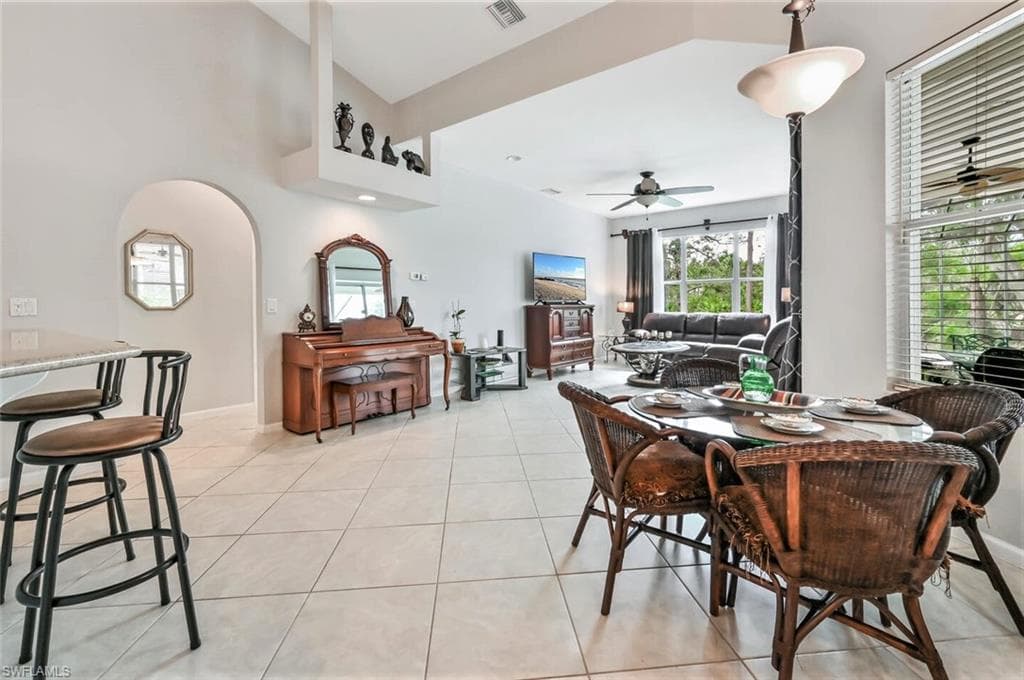 6545 Chestnut CIR, NAPLES FL 34109-14