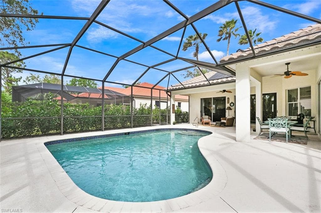 6545 Chestnut CIR, NAPLES FL 34109-34