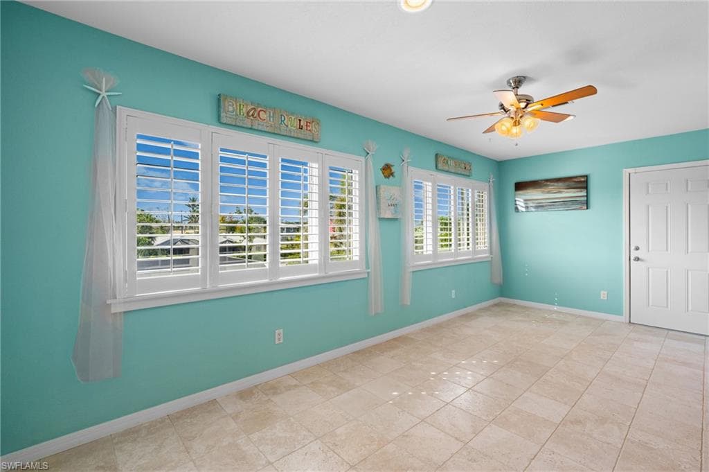 320 Madison CT, FORT MYERS BEACH FL 33931-19