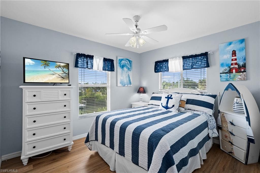 320 Madison CT, FORT MYERS BEACH FL 33931-18