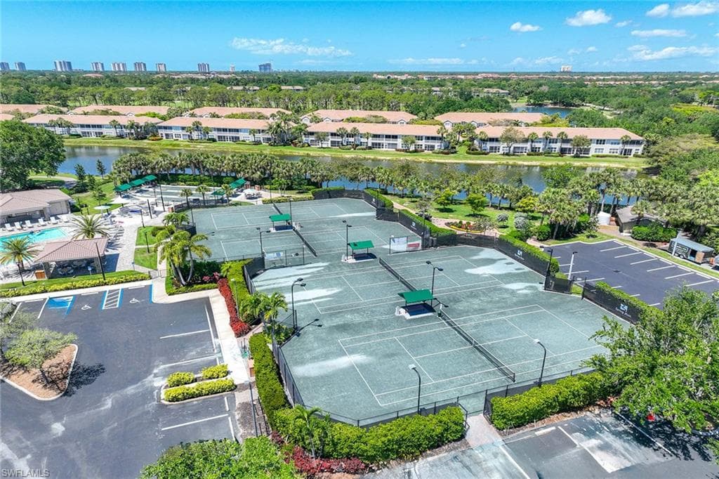 9030 Spring Run BLVD # 508, ESTERO FL 34135-35