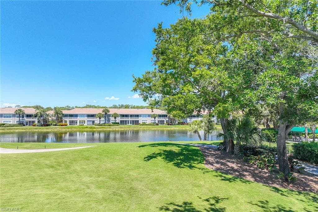 9030 Spring Run BLVD # 508, ESTERO FL 34135-39