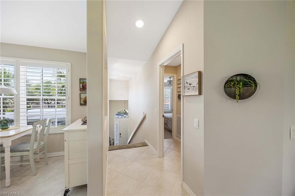 9030 Spring Run BLVD # 508, ESTERO FL 34135-3