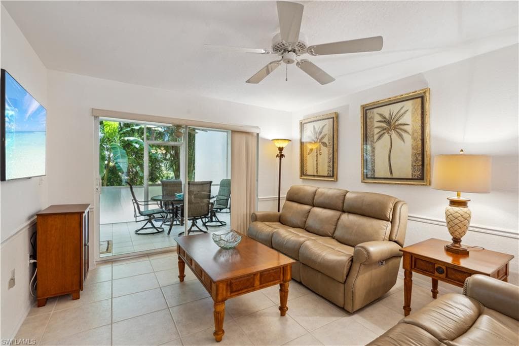 15405 Cedarwood LN # 101, NAPLES FL 34110-4