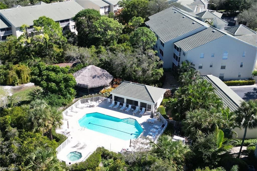 15405 Cedarwood LN # 101, NAPLES FL 34110-18