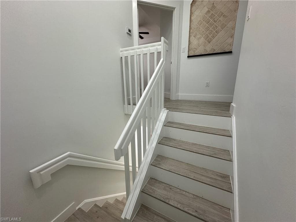 14936 Summit Place CIR # 19, NAPLES FL 34119-8