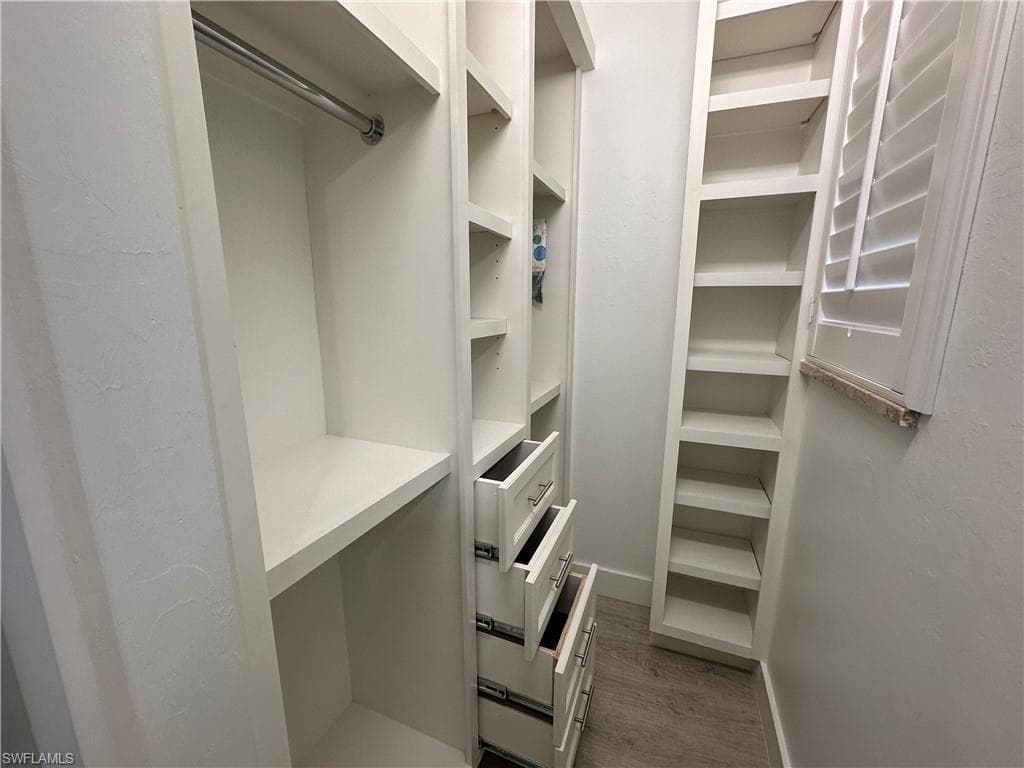 14936 Summit Place CIR # 19, NAPLES FL 34119-13