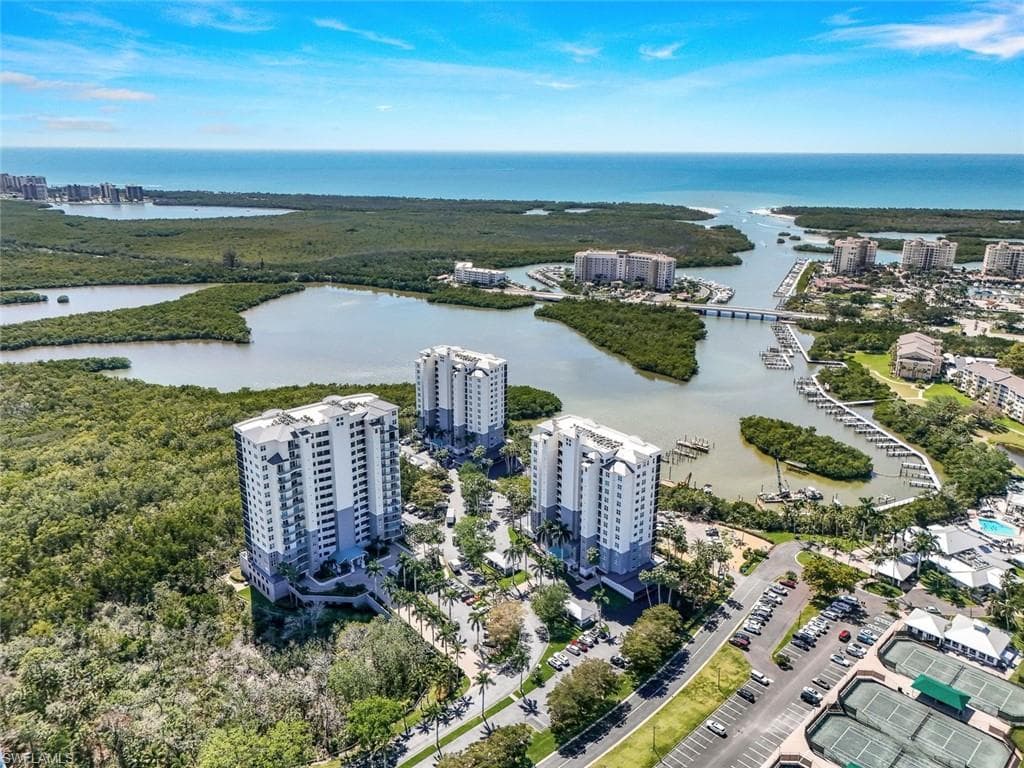 425 Cove Tower DR # 1003, NAPLES FL 34110-27
