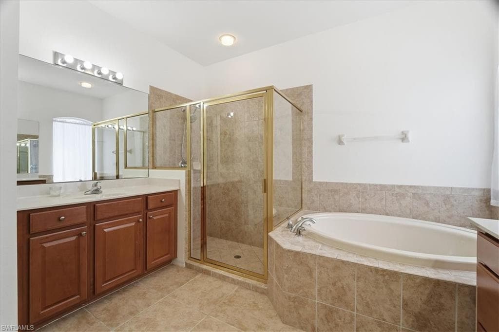 14439 Manchester DR, NAPLES FL 34114-9