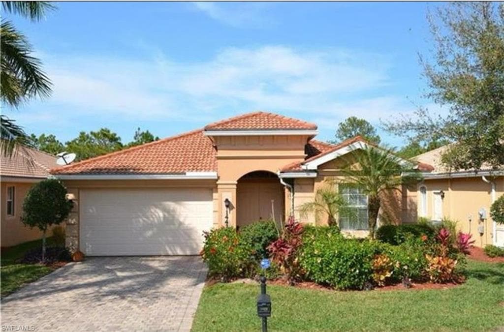 14439 Manchester DR, NAPLES FL 34114-14