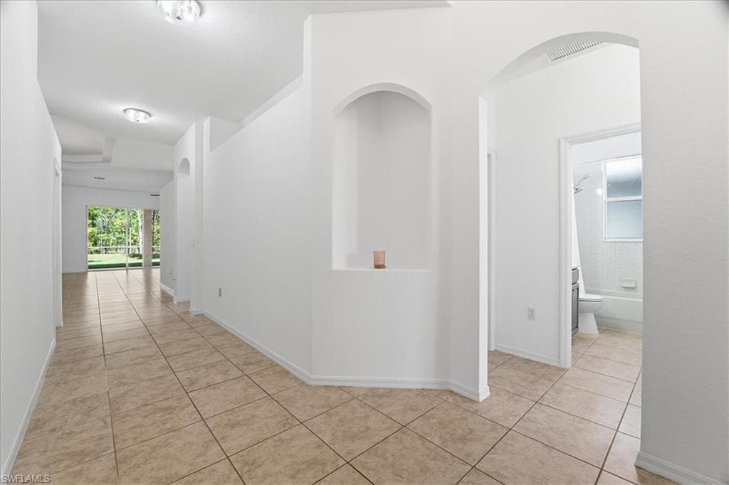 14439 Manchester DR, NAPLES FL 34114-3