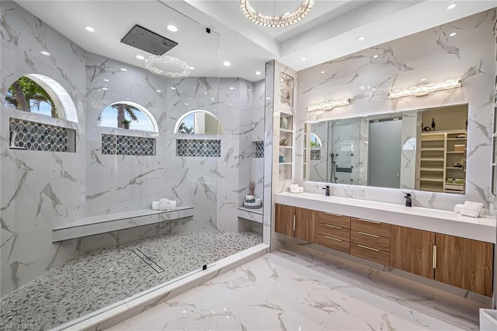 3917 SE 19th AVE, CAPE CORAL FL 33904-16