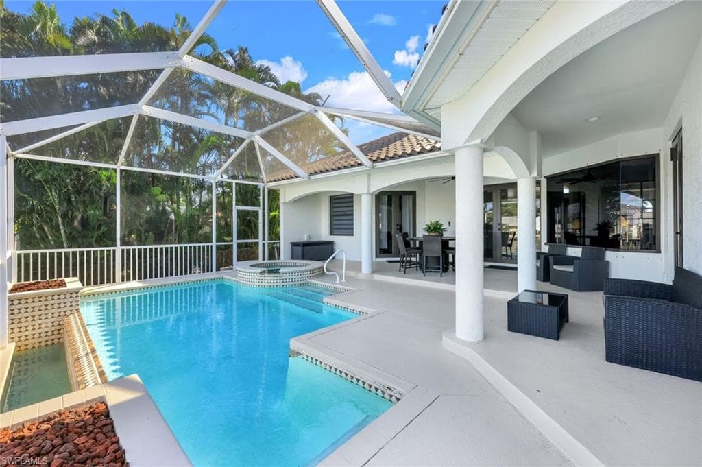 3917 SE 19th AVE, CAPE CORAL FL 33904-32