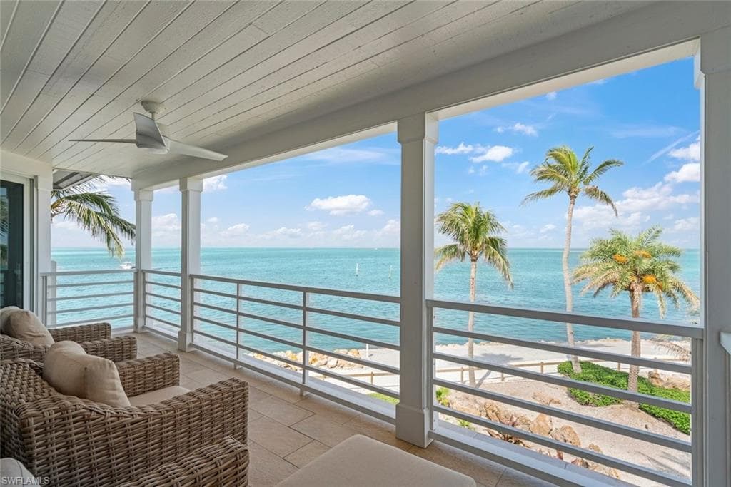 1602 Lands End Village, CAPTIVA FL 33924-2
