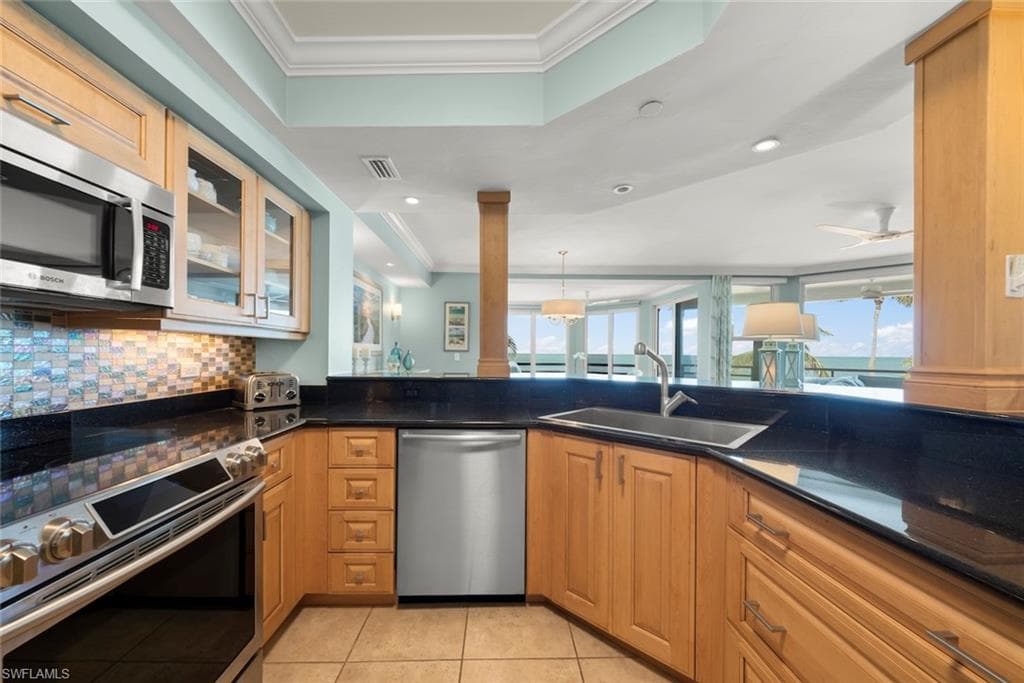 1602 Lands End Village, CAPTIVA FL 33924-14
