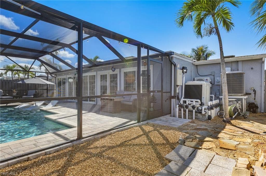 179 Hibiscus DR, FORT MYERS BEACH FL 33931-28