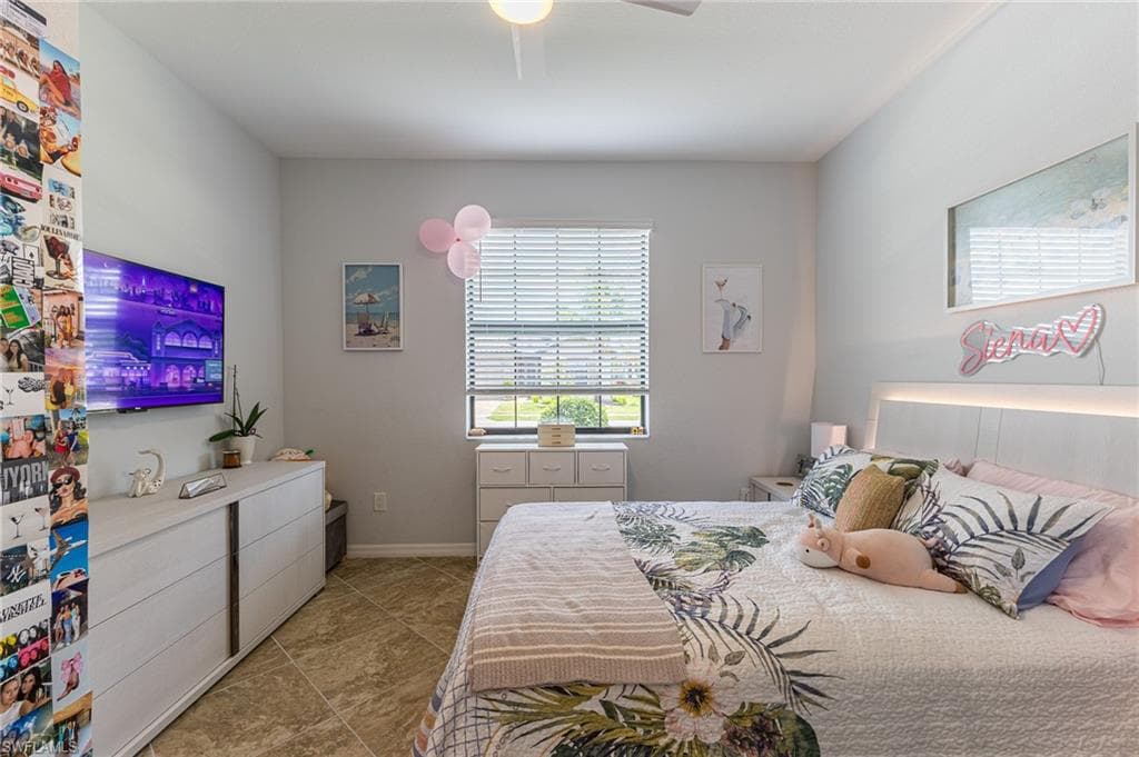 9231 Shadow Oak LN, NAPLES FL 34120-29