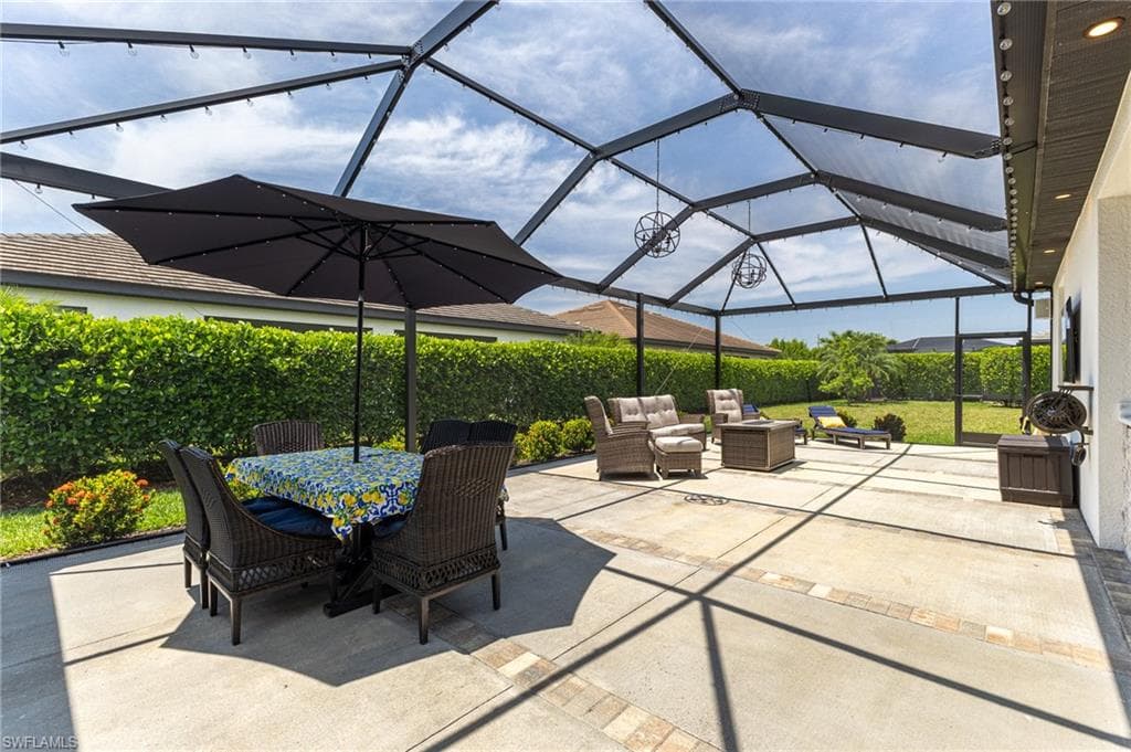 9231 Shadow Oak LN, NAPLES FL 34120-37