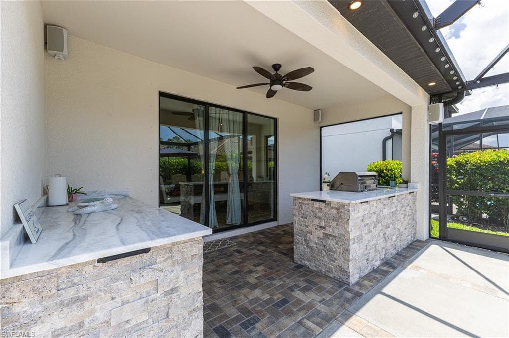 9231 Shadow Oak LN, NAPLES FL 34120-36