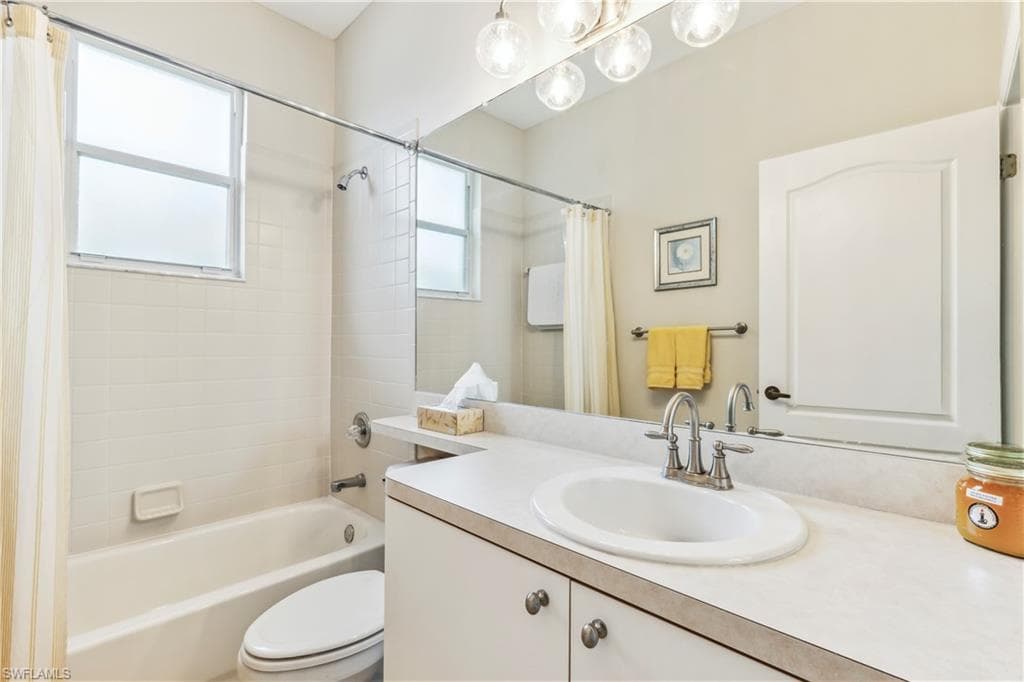 25530 Springtide CT, BONITA SPRINGS FL 34135-13