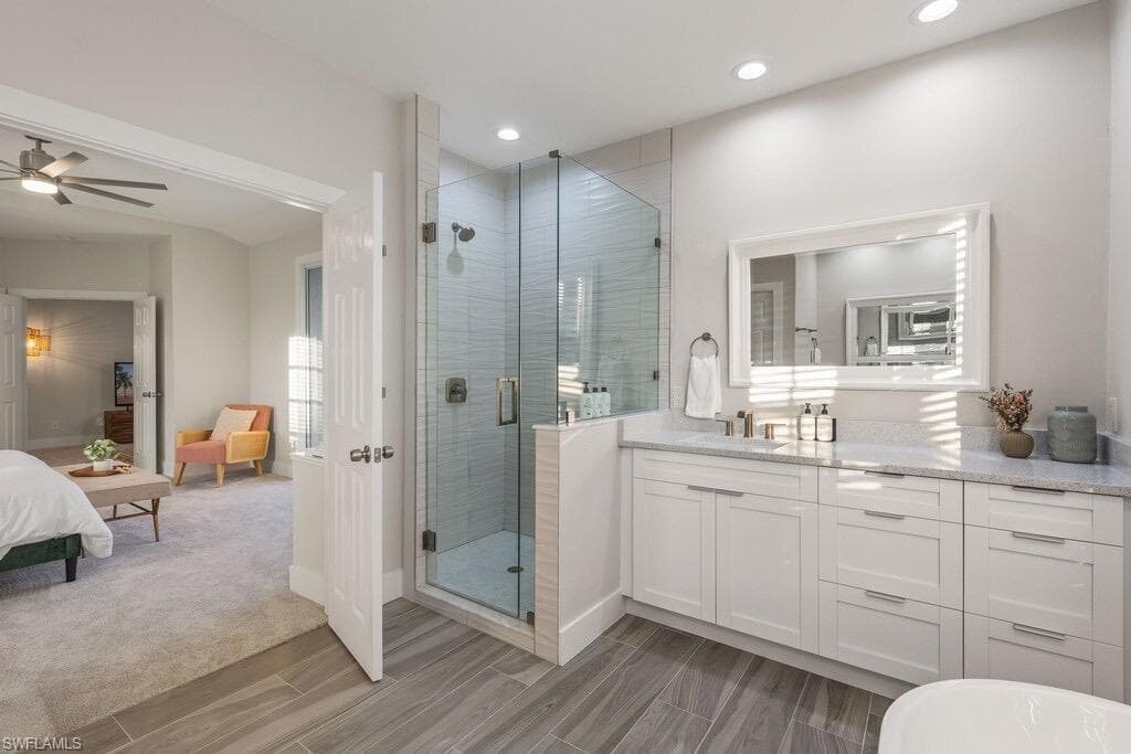 1100 Royal Palm DR, NAPLES FL 34103-12