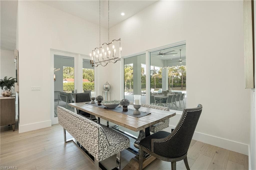 6145 Sea Grass LN, NAPLES FL 34116-12