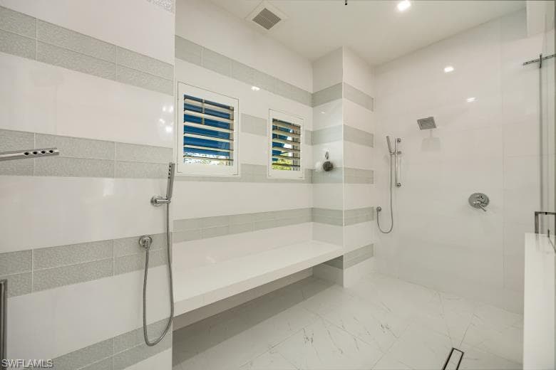 6145 Sea Grass LN, NAPLES FL 34116-16