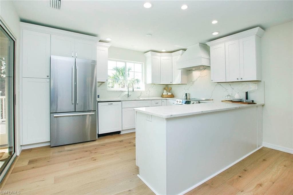 1202 Sand Castle RD, SANIBEL FL 33957-15