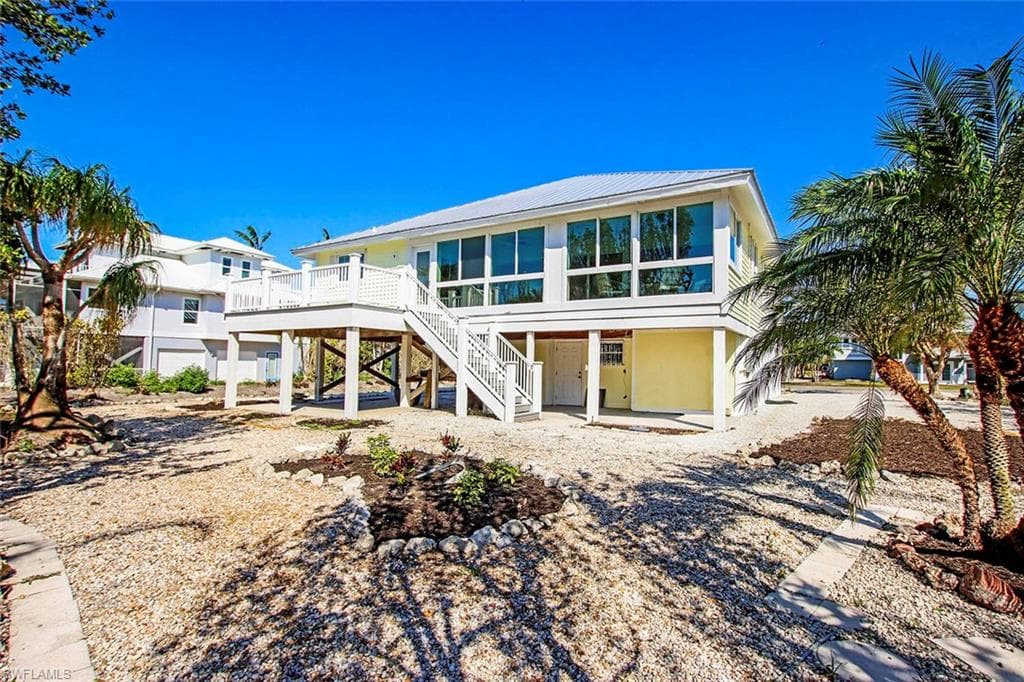 1202 Sand Castle RD, SANIBEL FL 33957-4