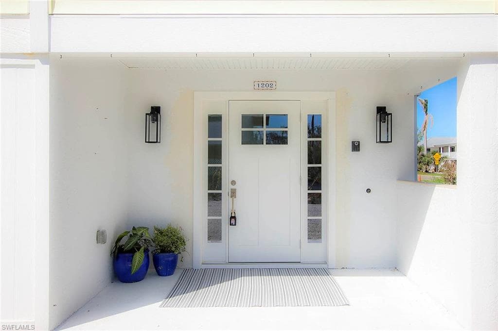 1202 Sand Castle RD, SANIBEL FL 33957-3