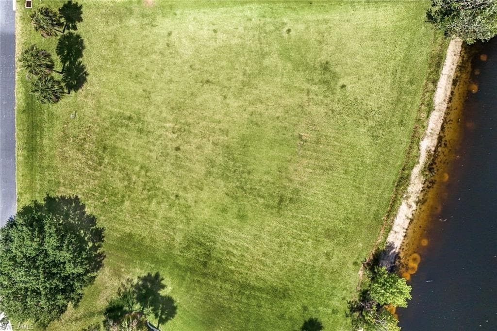 16620 Willow Point CT, ALVA FL 33920-12