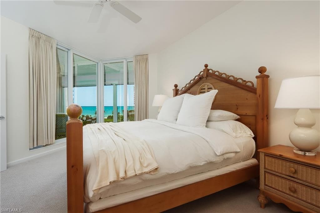 60 Seagate DR # 704, NAPLES FL 34103-12