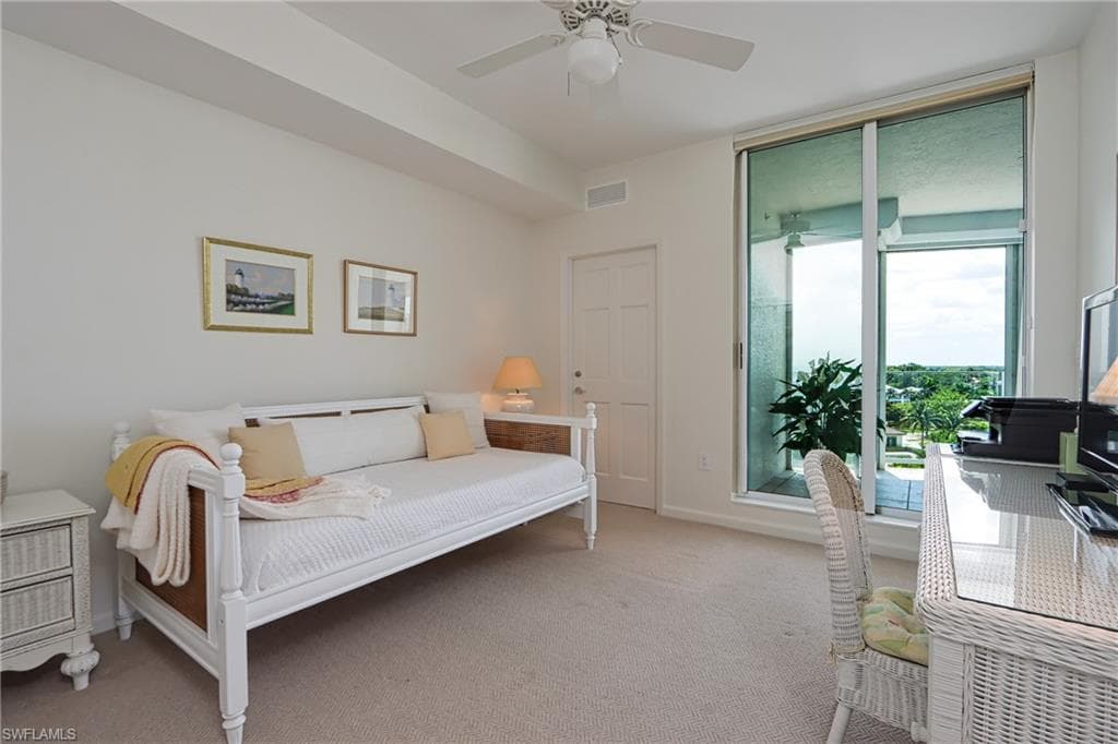 60 Seagate DR # 704, NAPLES FL 34103-18