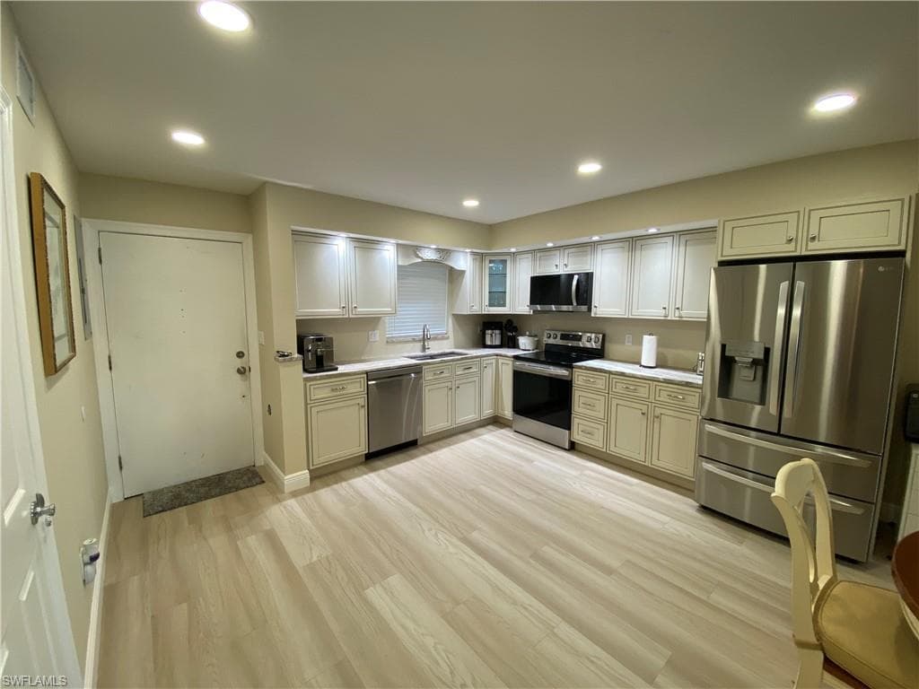 357 Joel BLVD # 112, LEHIGH ACRES FL 33936-8