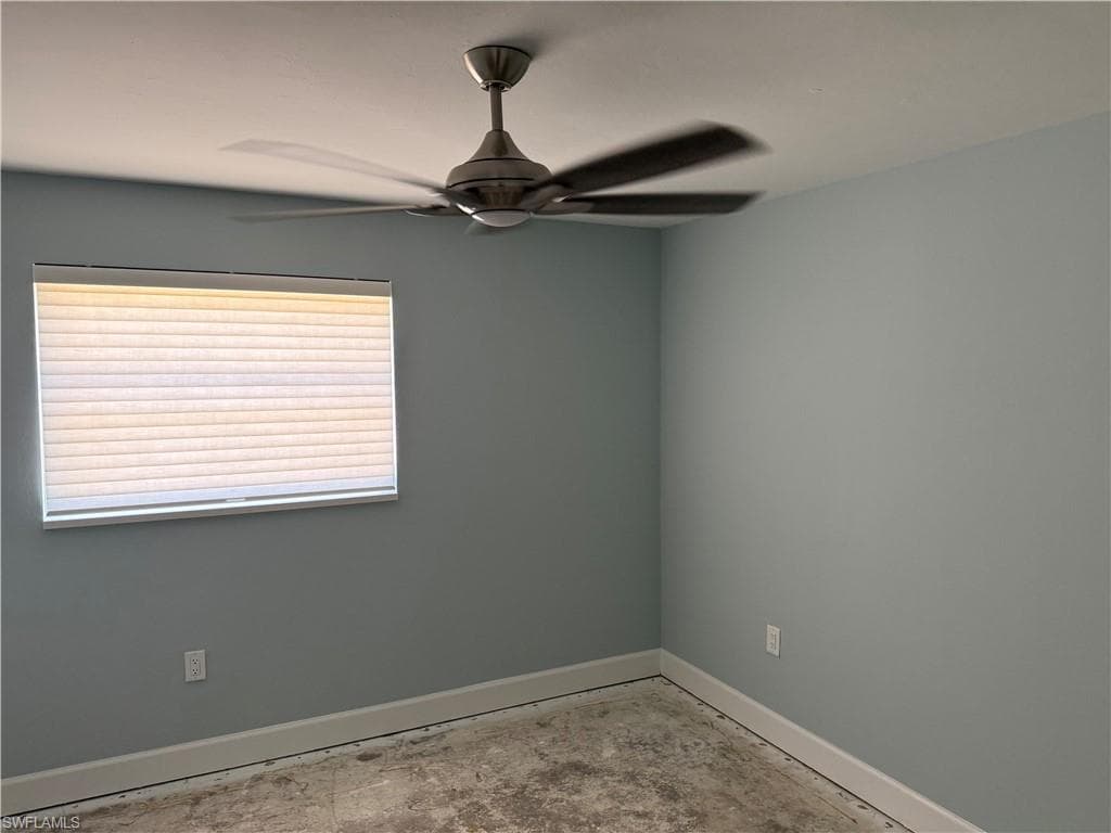 1523 Chesapeake AVE # B4, NAPLES FL 34102-33