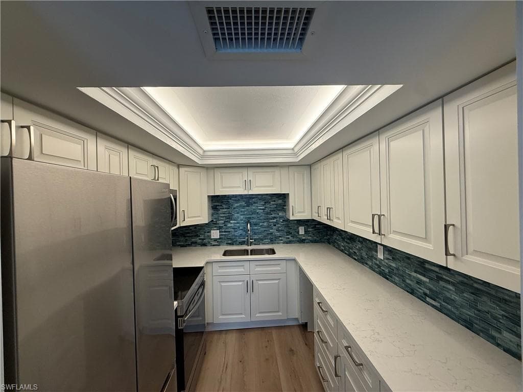 1523 Chesapeake AVE # B4, NAPLES FL 34102-7