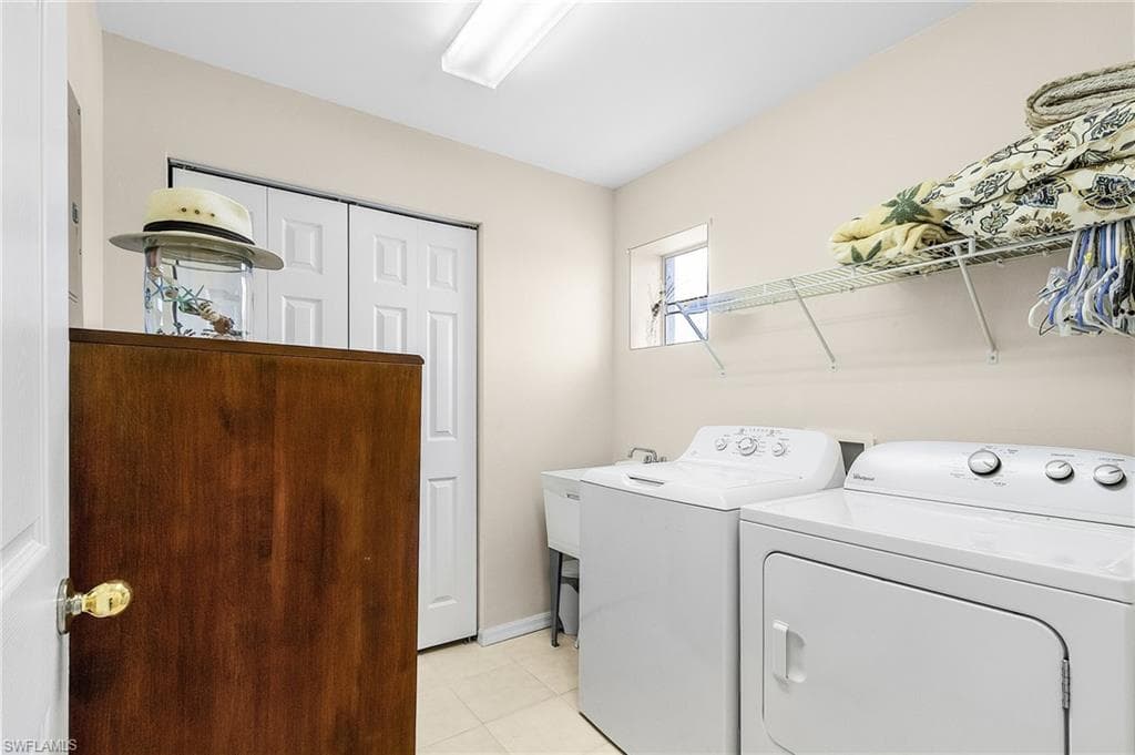 11801 Bayport LN # 104, FORT MYERS FL 33908-26