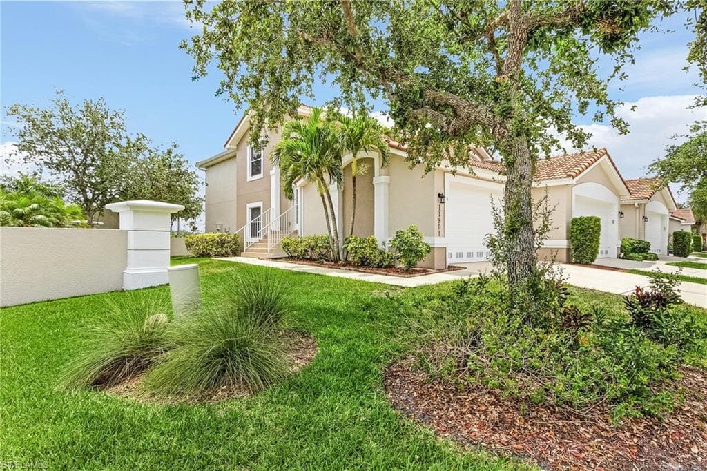 11801 Bayport LN # 104, FORT MYERS FL 33908-2