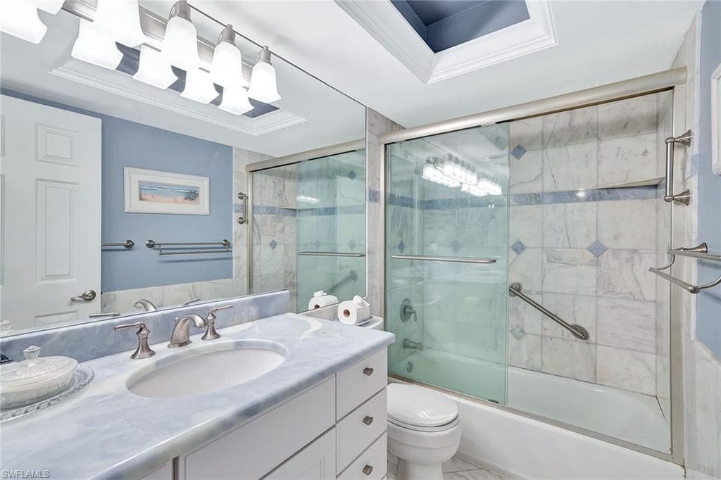 320 Seaview CT # 305, MARCO ISLAND FL 34145-20