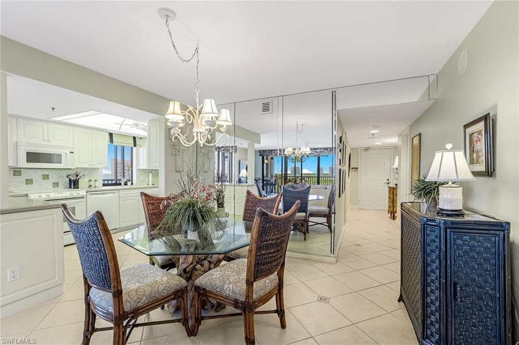 26235 Hickory BLVD # 7B, BONITA SPRINGS FL 34134-13