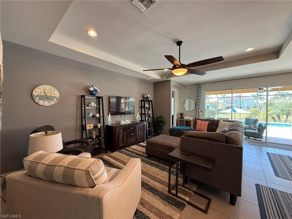 3916 King Edwards ST, FORT MYERS FL 33916-1