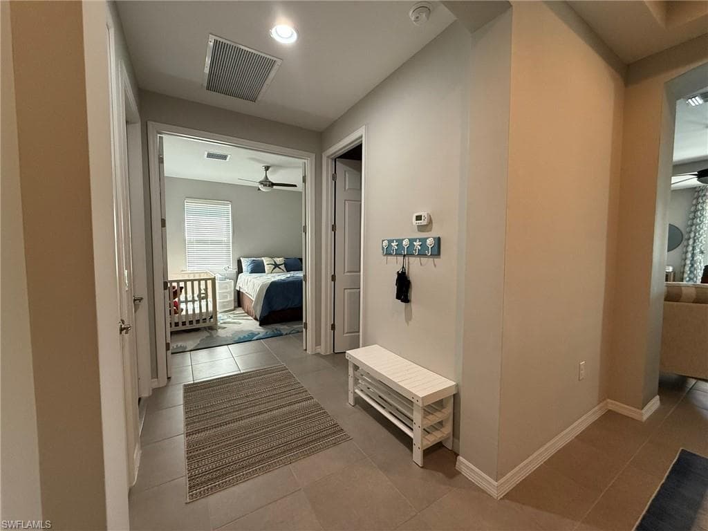 3916 King Edwards ST, FORT MYERS FL 33916-18