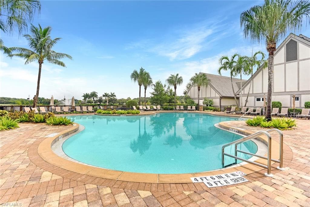 12009 Covent Garden CT # 3004, NAPLES FL 34120-34