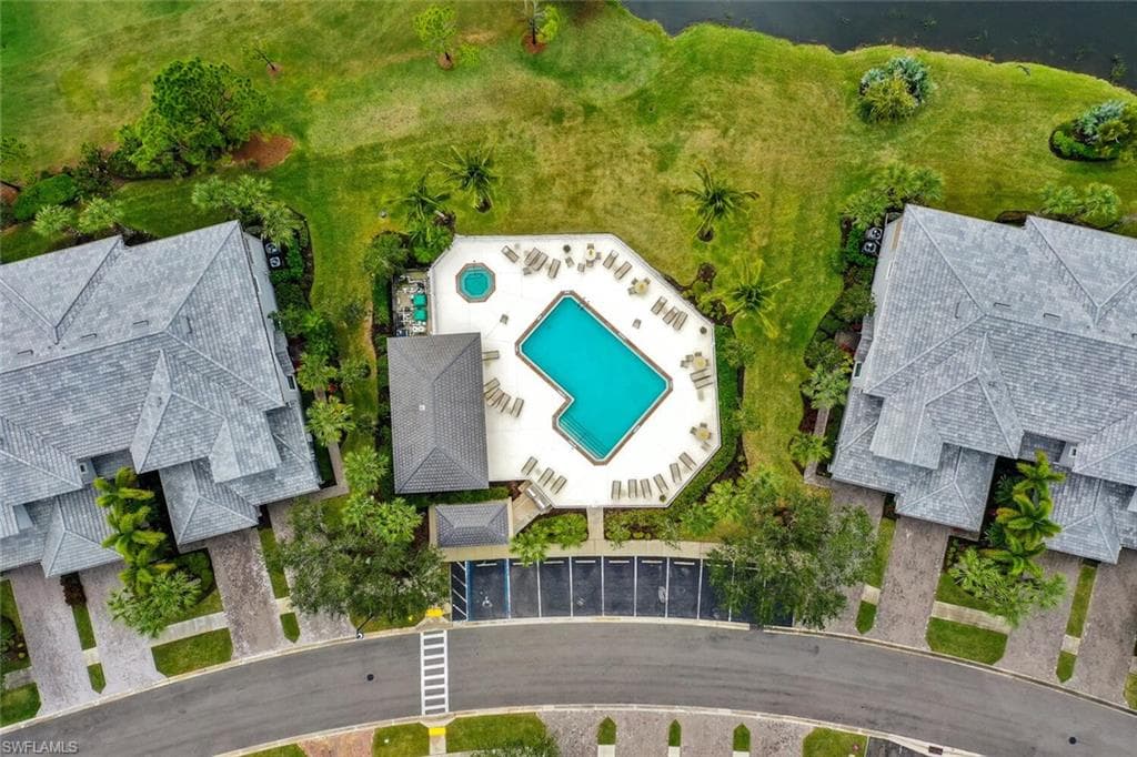 12009 Covent Garden CT # 3004, NAPLES FL 34120-28