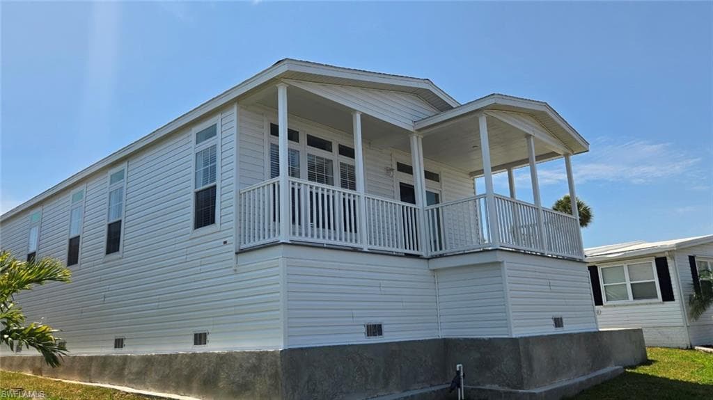 17561 Peppard DR, FORT MYERS BEACH FL 33931-1