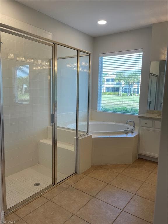 12823 Carrington CIR # 102, NAPLES FL 34105-16